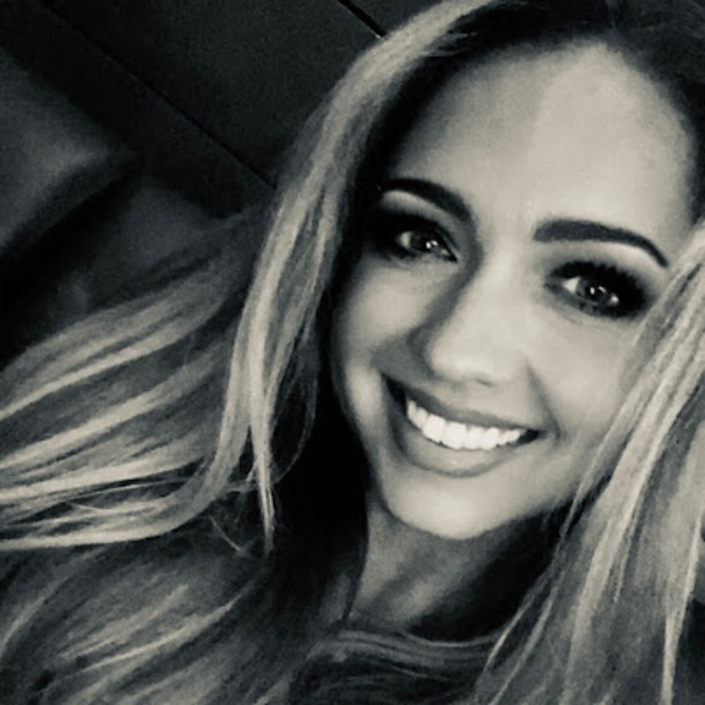 Meet your Posher, Lyndzee